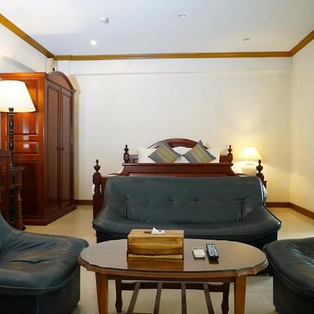 12Pm Bangkok Hotel Ngoại thất bức ảnh