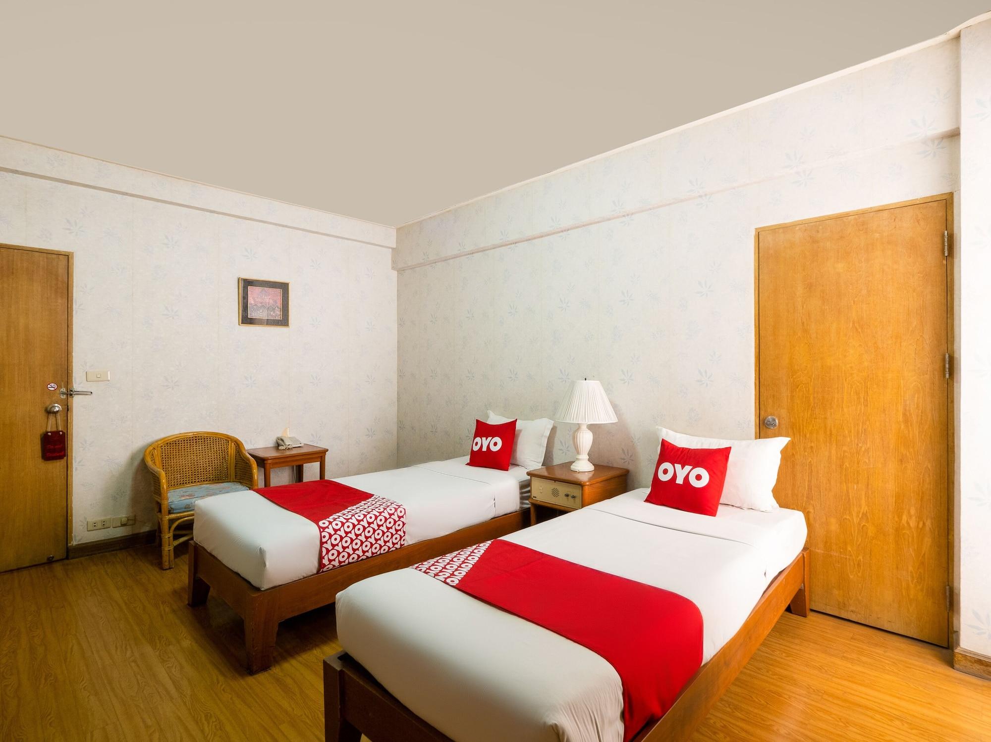 12Pm Bangkok Hotel Ngoại thất bức ảnh
