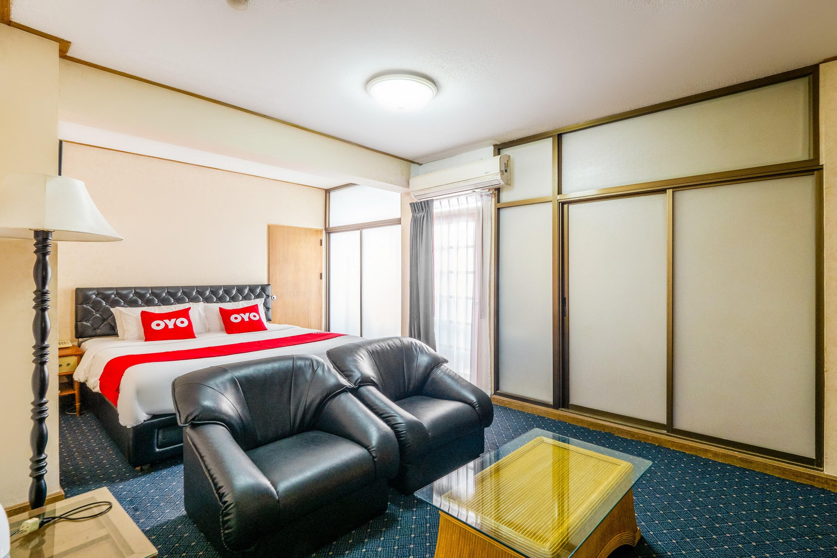 12Pm Bangkok Hotel Ngoại thất bức ảnh