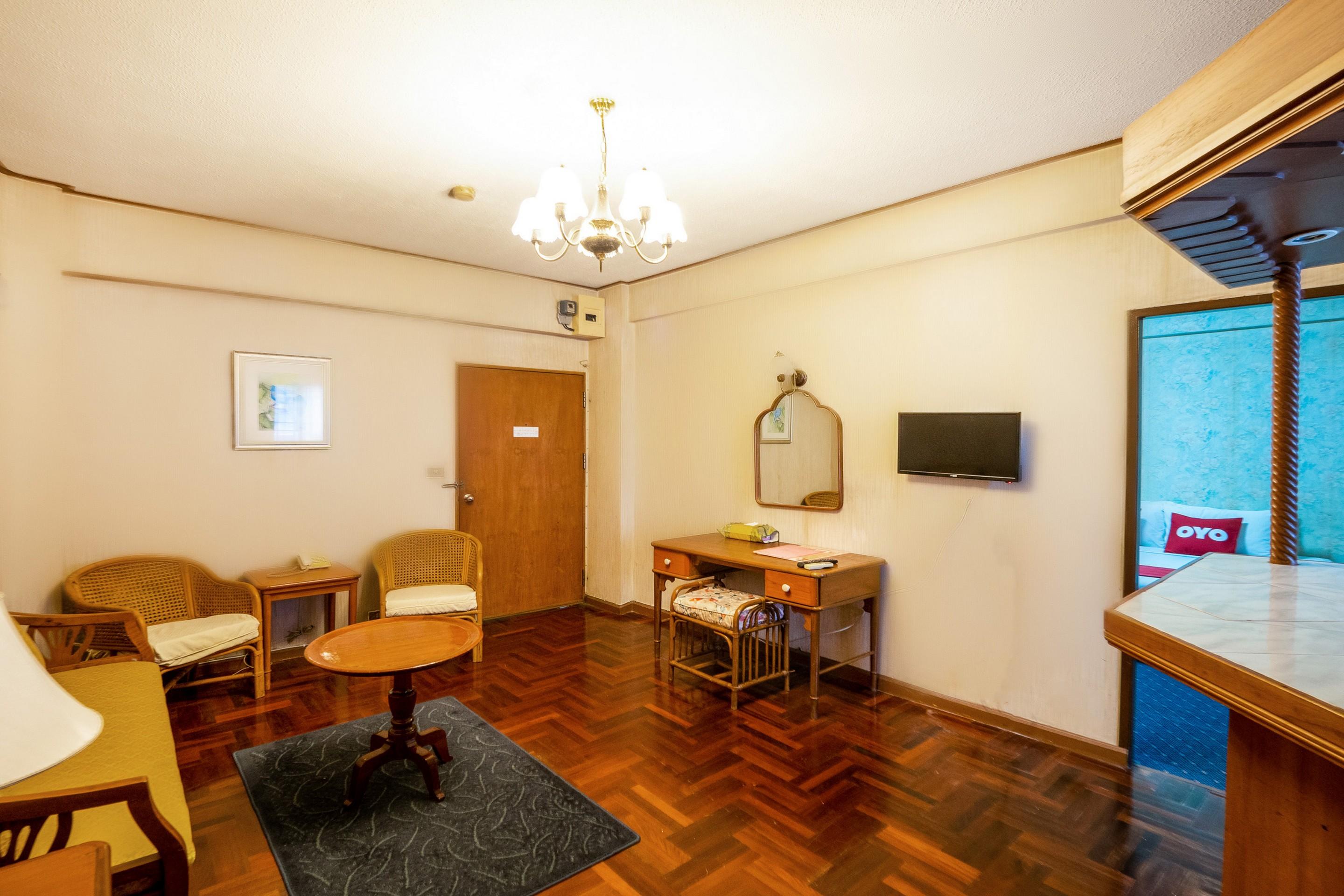 12Pm Bangkok Hotel Ngoại thất bức ảnh