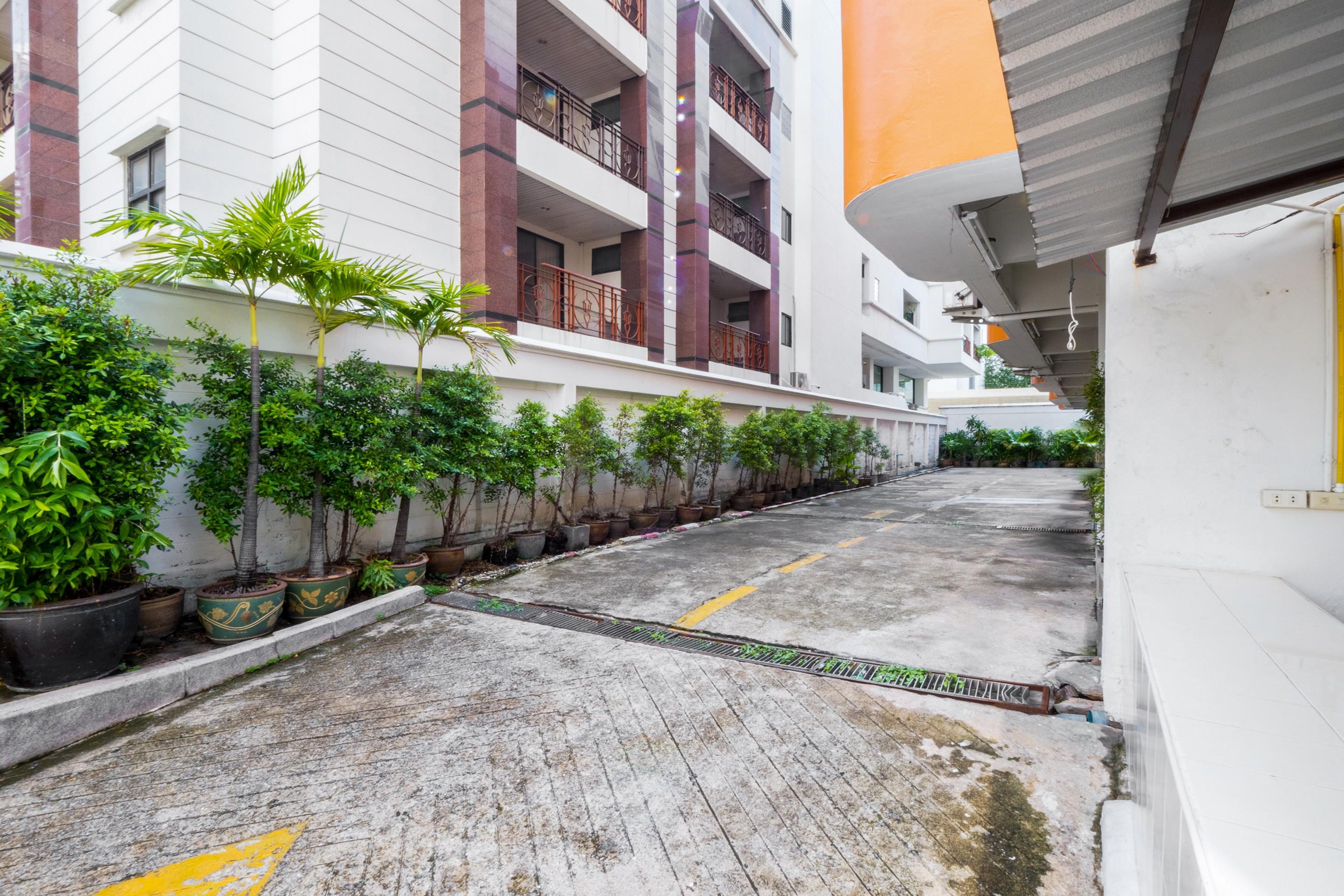 12Pm Bangkok Hotel Ngoại thất bức ảnh