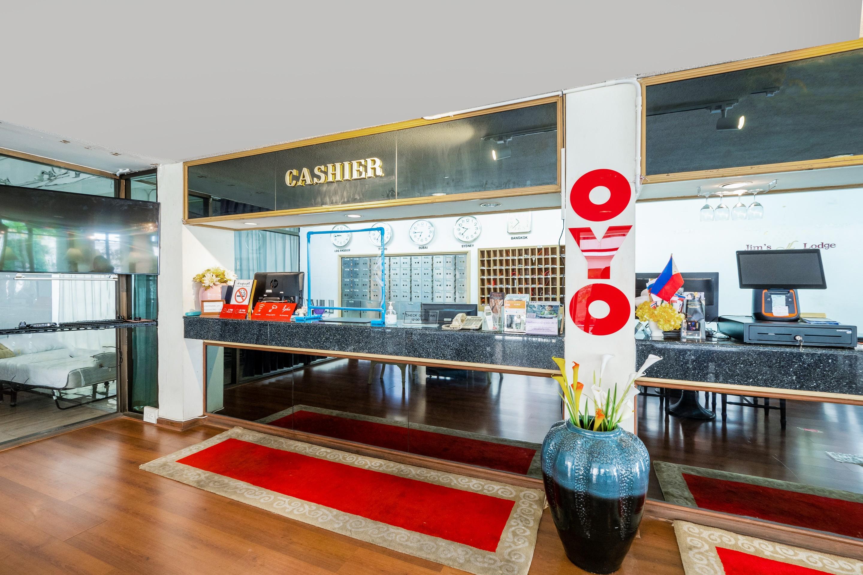 12Pm Bangkok Hotel Ngoại thất bức ảnh