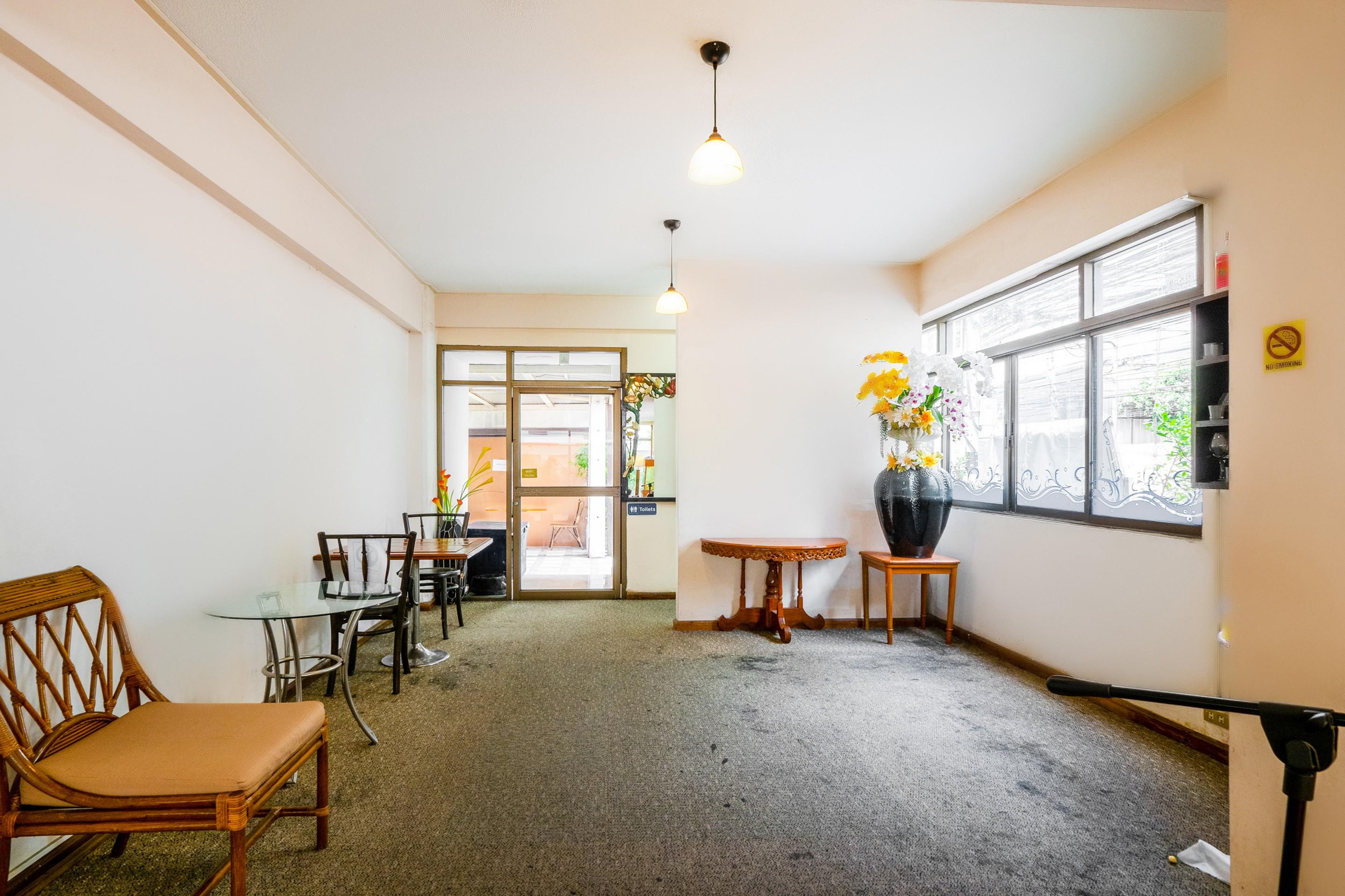 12Pm Bangkok Hotel Ngoại thất bức ảnh